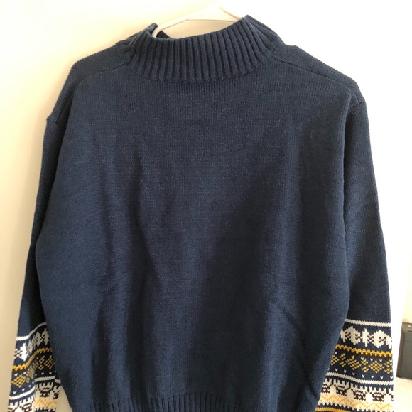 Sweaters - Picture 2 of 3